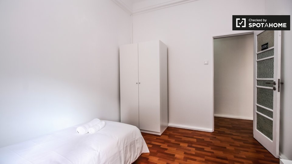 Double room Lisbon, 11 beds — photo 3