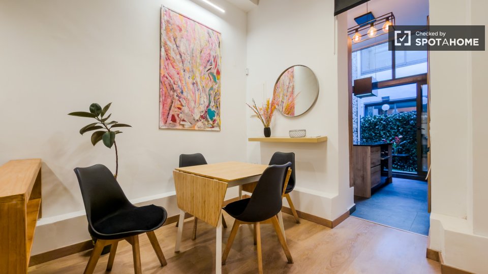 Apartment Barcelona, 1 bed — photo 35