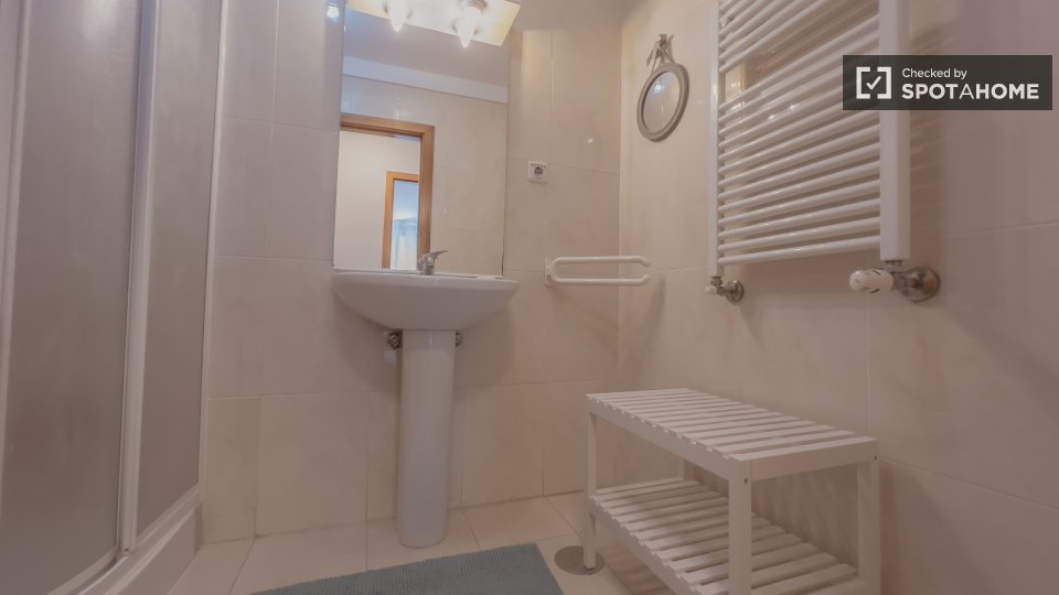 Apartment Porto, 2 beds, 74m² — photo 9