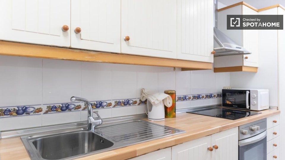 Double room Madrid, 4 beds — photo 2