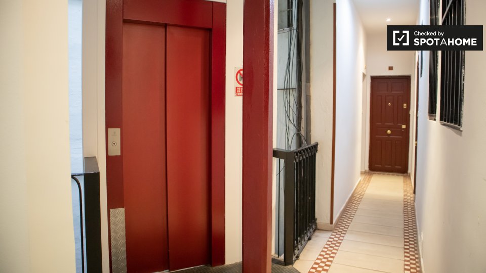 Apartment Madrid, 1 bed, 25m² — photo 18