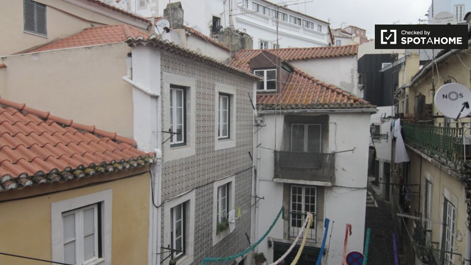 Apartment mono Lisbon, 45m² — photo 14
