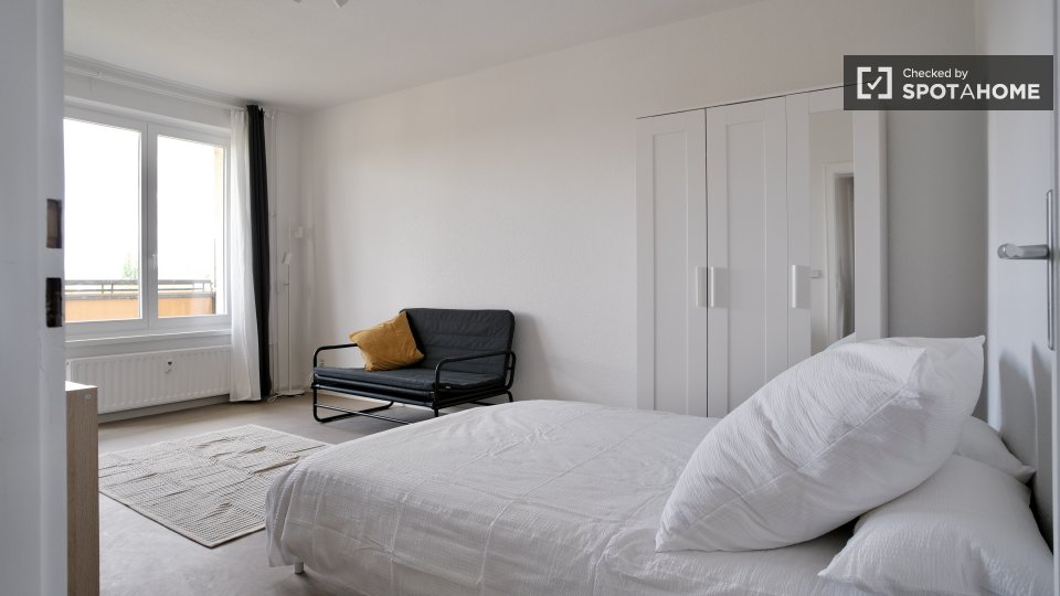 Double room Berlin, 4 beds, 65m² — photo 1