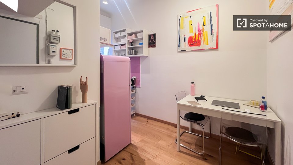 Apartment Milan, 1 bed, 65m² — photo 27