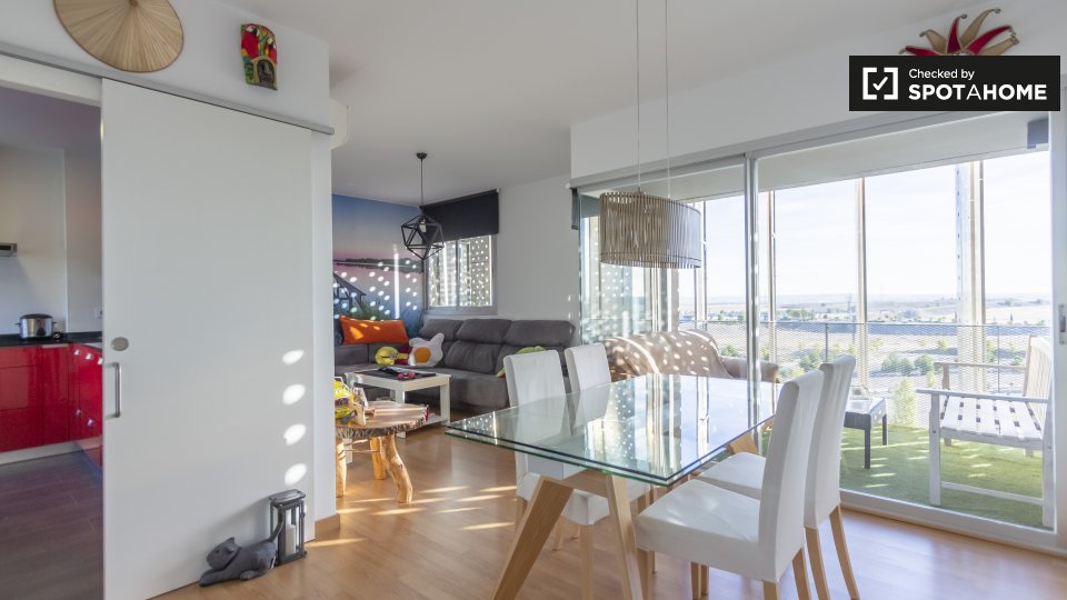 Double room Madrid, 3 beds, 120m² — photo 6