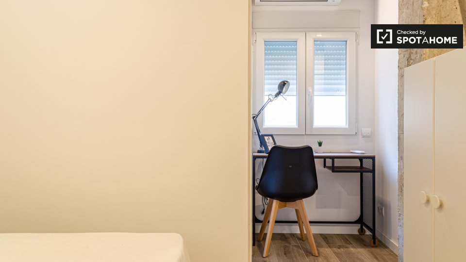 Double room Valencia, 5 beds — photo 1