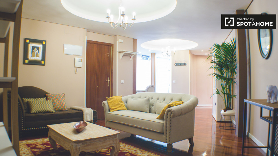 Apartment Madrid, 2 beds, 100m² — photo 1