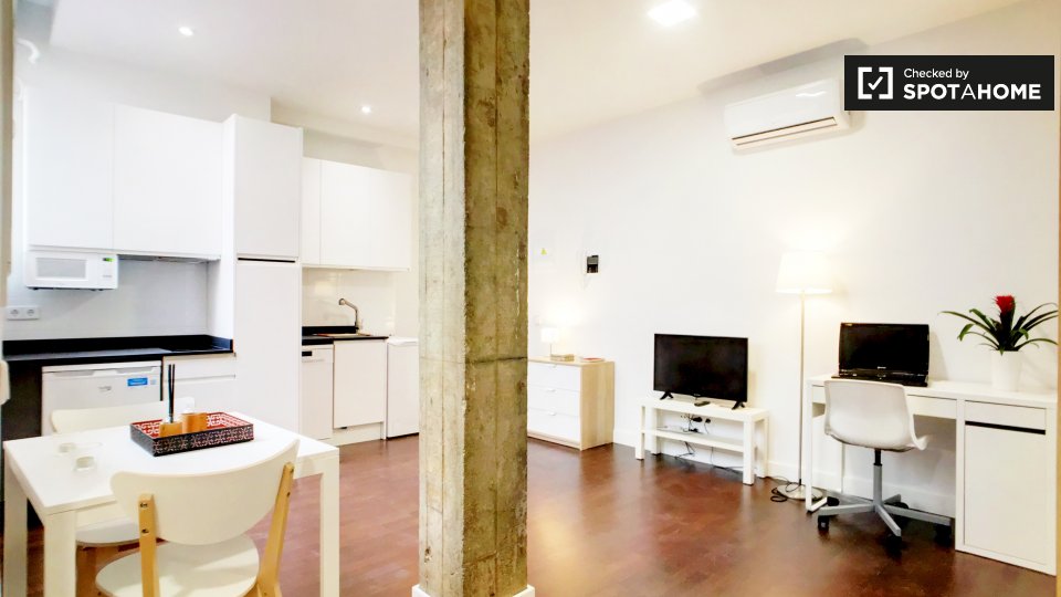 Apartment mono Madrid, 38m² — photo 1