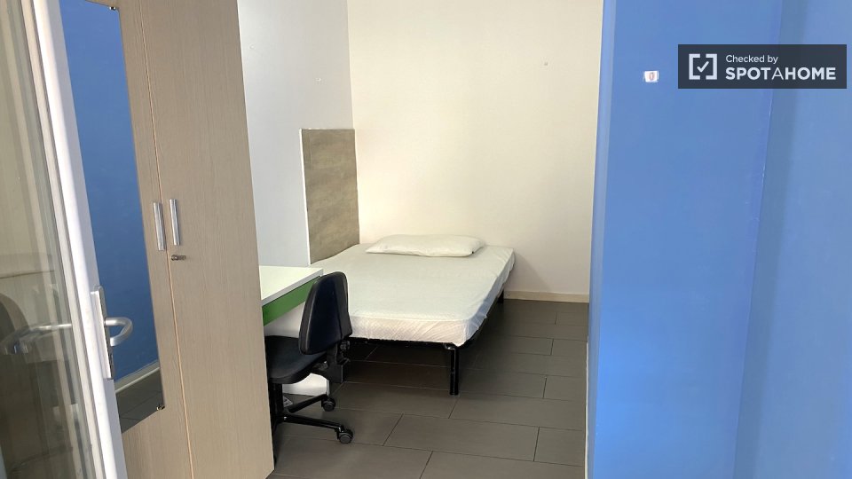 Double room Rome, 4 beds — photo 15