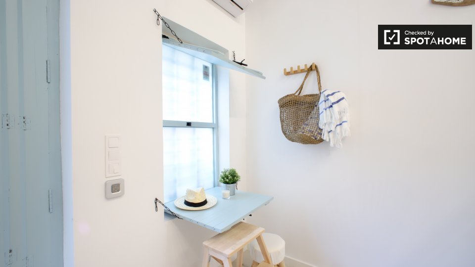 Apartment Valencia, 2 beds, 56m² — photo 13