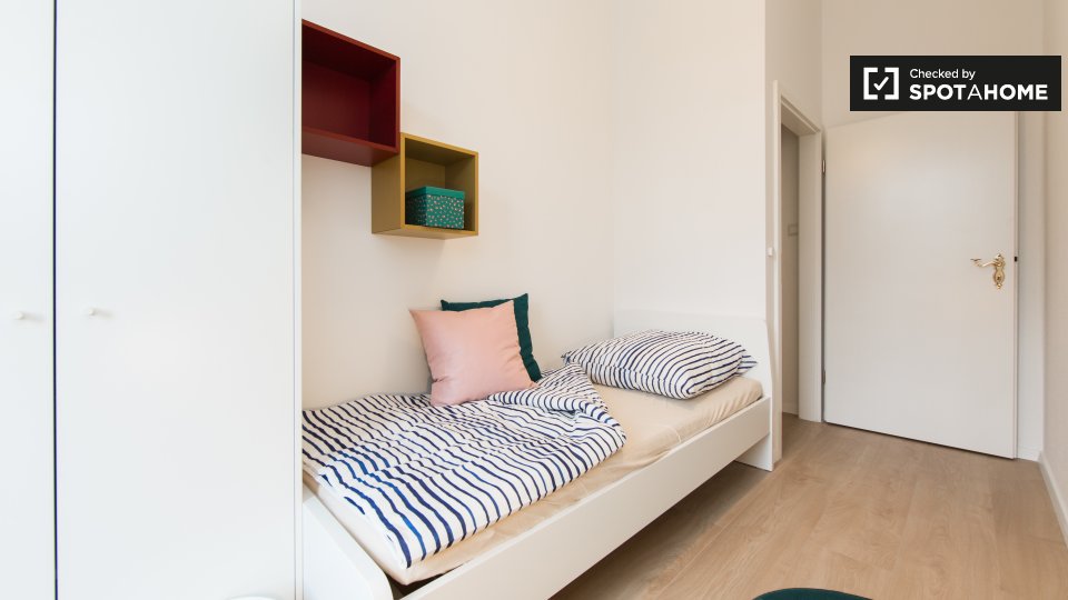 Double room Berlin, 5 beds — photo 2