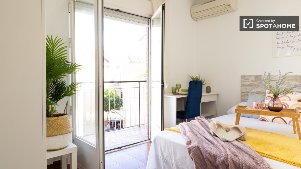 Double room Madrid, 4 beds — photo 2