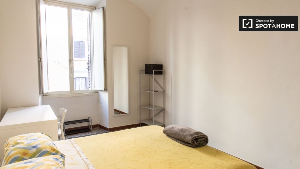 Double room Rome, 5 beds, 150m² — photo 7