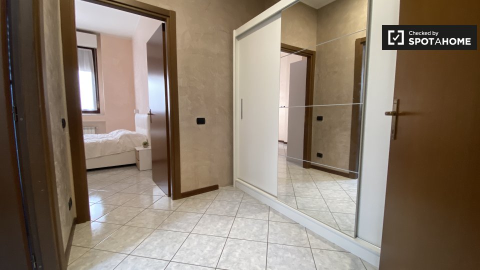 Apartment Milan, 1 bed — photo 1
