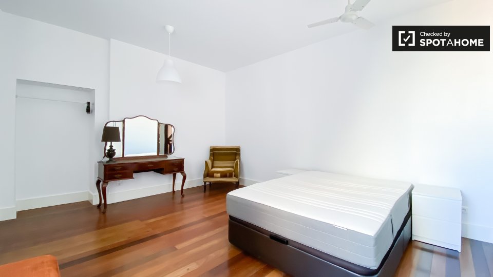 Apartment Lisbon, 1 bed — photo 9