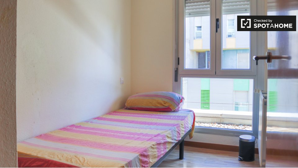 Chambre double Madrid, 3 chambres — photo 3