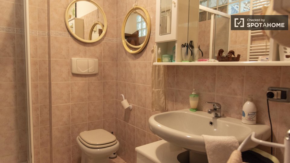 Double room Rome, 1 bed — photo 11