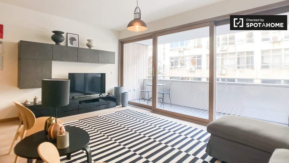 Apartment Lisbon, 2 beds — photo 1