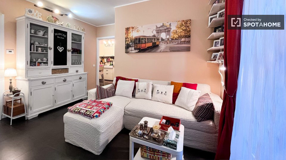 Double room Milan, 2 beds, 75m² — photo 20
