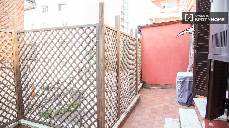 Apartment Rome, 4 beds, 60m² — photo 31