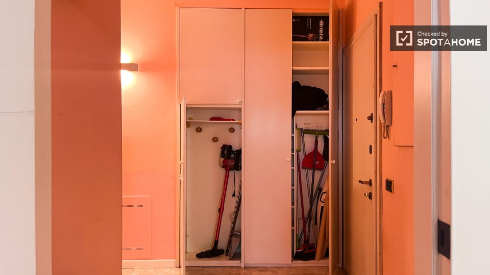 Apartment Milan, 2 beds, 85m² — photo 16