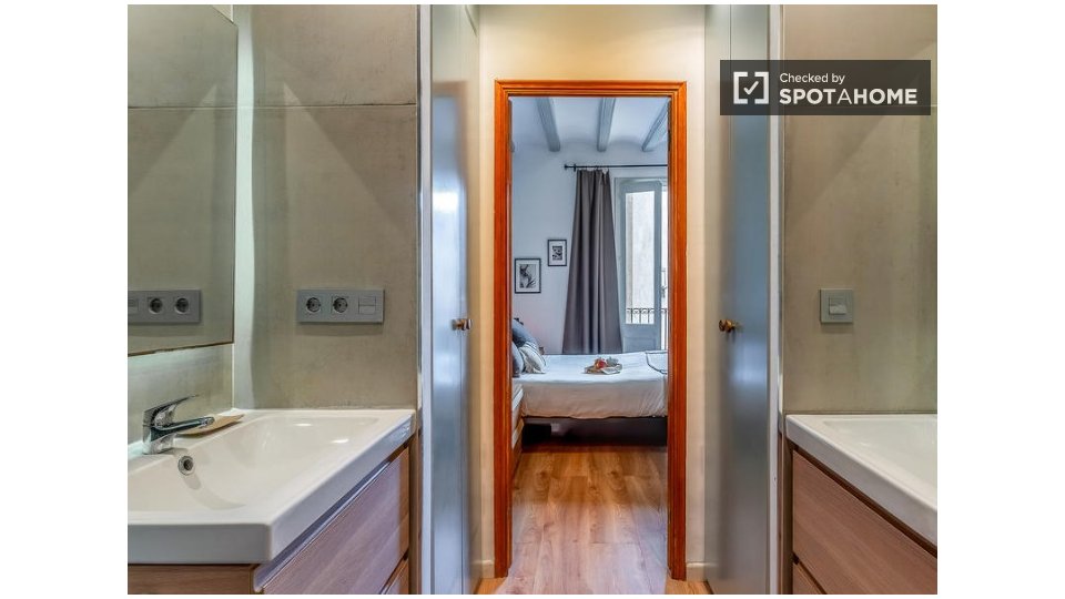 Apartment Barcelona, 2 beds — photo 3