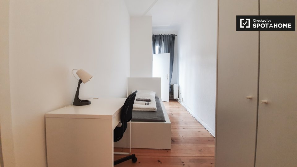 Double room Berlin, 4 beds — photo 3
