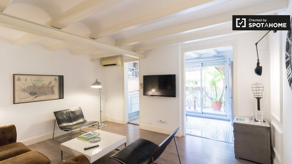 Apartment Barcelona, 2 beds, 70m² — photo 7
