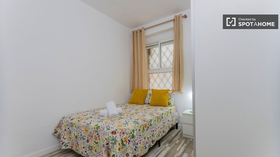 Apartment Valencia, 3 beds, 90m² — photo 36