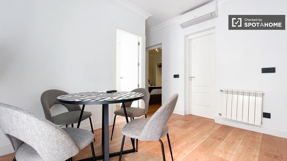 Apartment Madrid, 2 beds, 50m² — photo 6