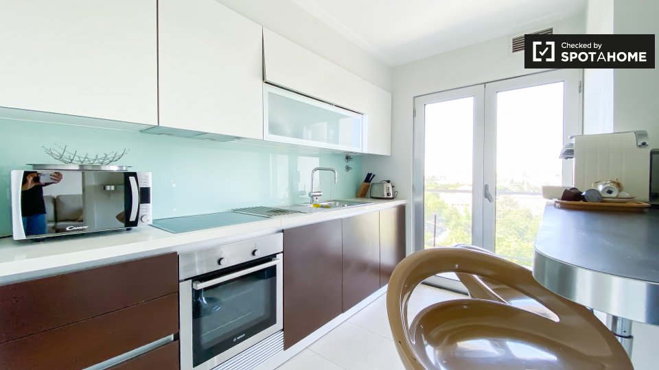 Apartment Lisbon, 1 bed, 70m² — photo 7