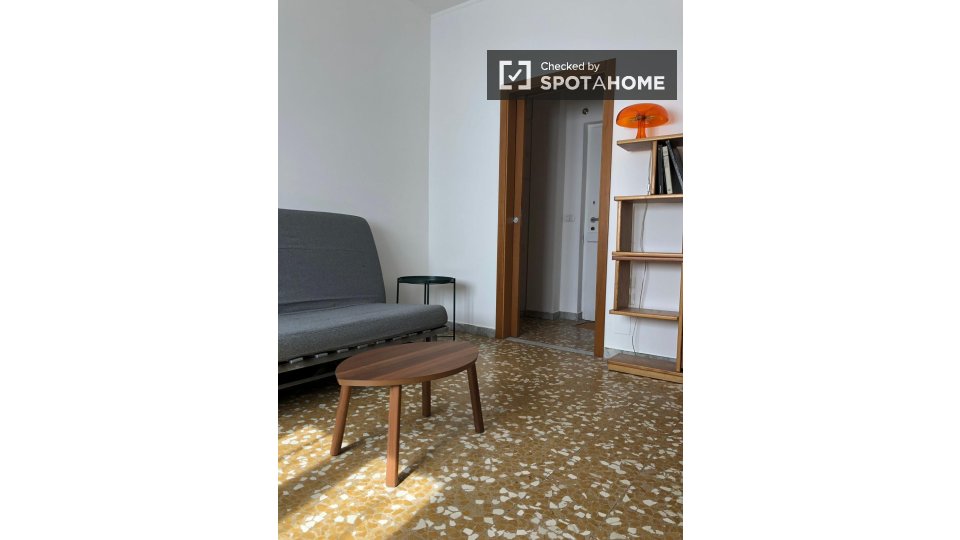 Apartment Milan, 1 bed — photo 2