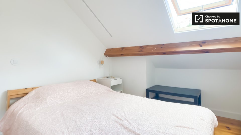 Apartment Lisbon, 2 beds, 70m² — photo 10