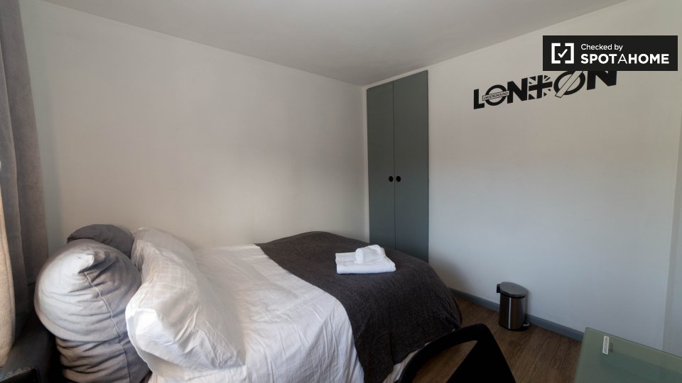 Double room London, 5 beds — photo 1