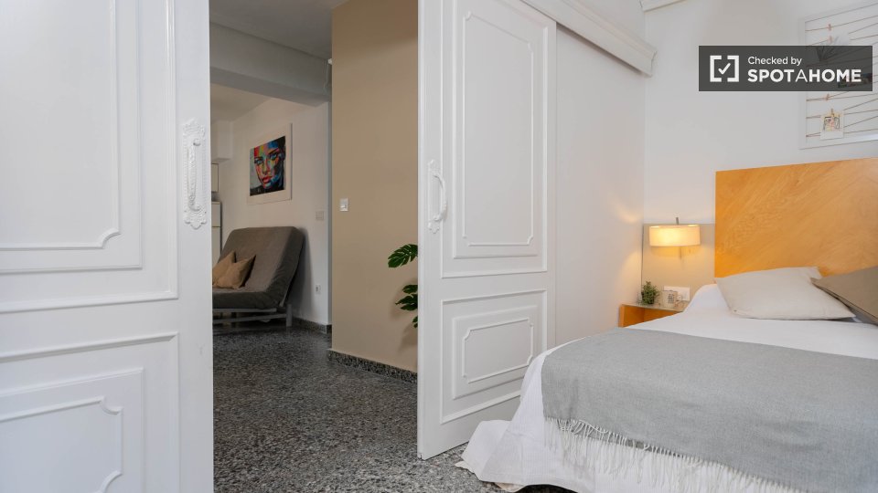 Apartment mono Valencia, 25m² — photo 1