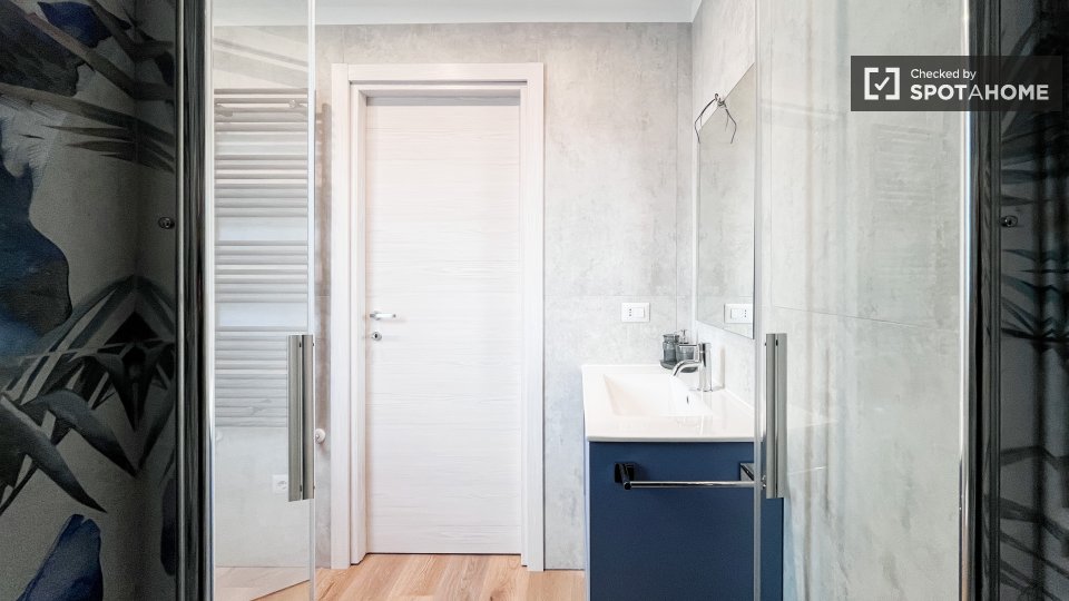 Double room Milan, 2 beds — photo 44