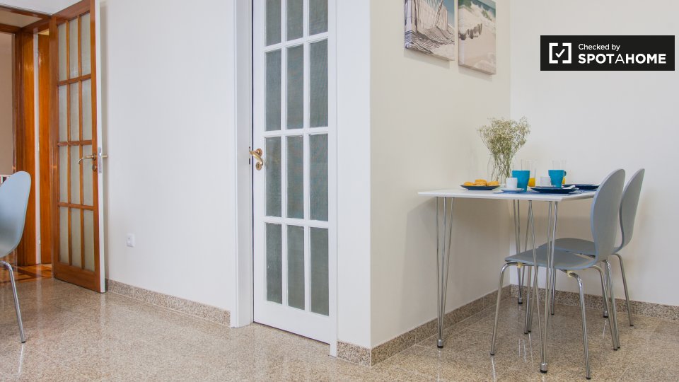 Double room Porto, 5 beds, 300m² — photo 9