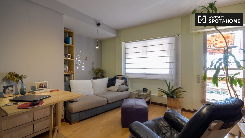 Double room Madrid, 3 beds — photo 8