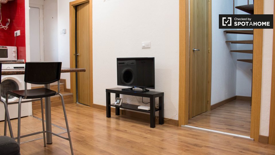Double room Barcelona, 3 beds — photo 8