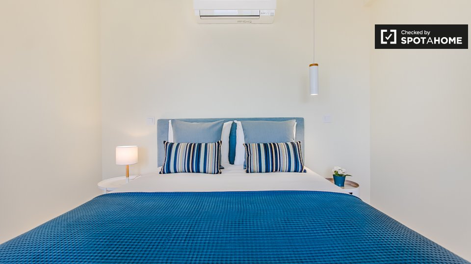 Apartment Porto, 1 bed, 55m² — photo 15