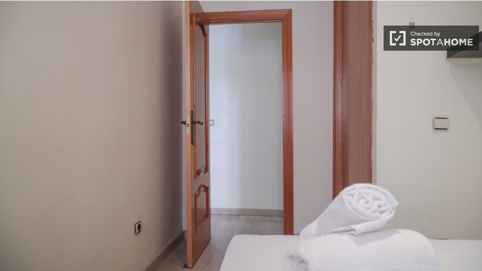 Apartment Madrid, 2 beds — photo 2