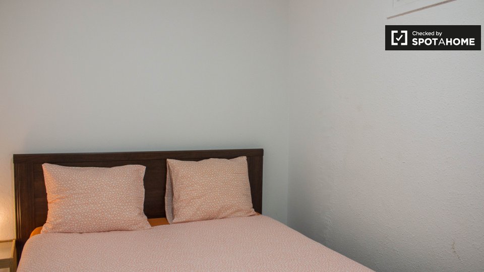 Apartment Barcelona, 1 bed, 55m² — photo 13