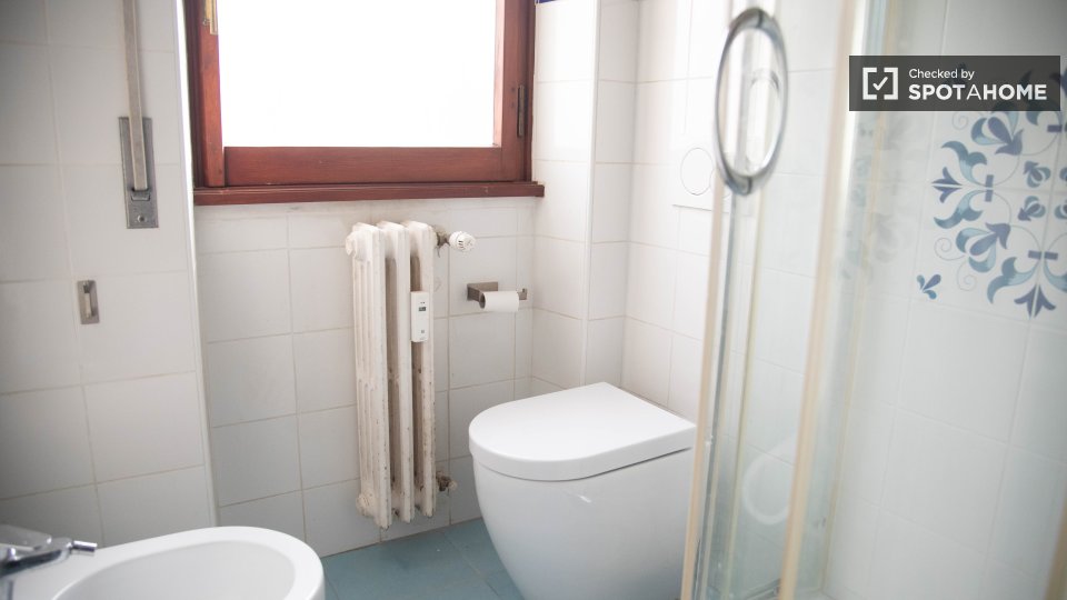 Double room Rome, 4 beds — photo 12