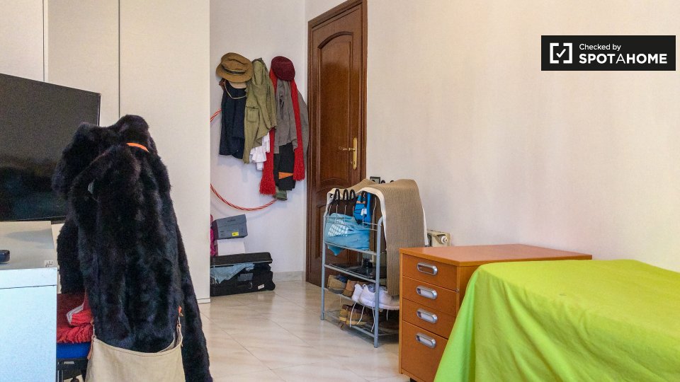 Double room Rome, 2 beds, 85m² — photo 15