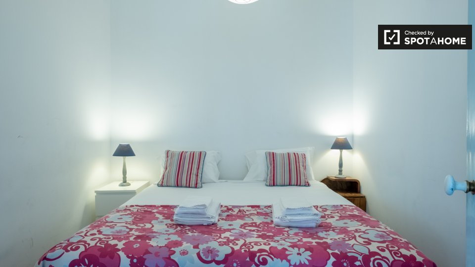 Apartment Lisbon, 1 bed — photo 2