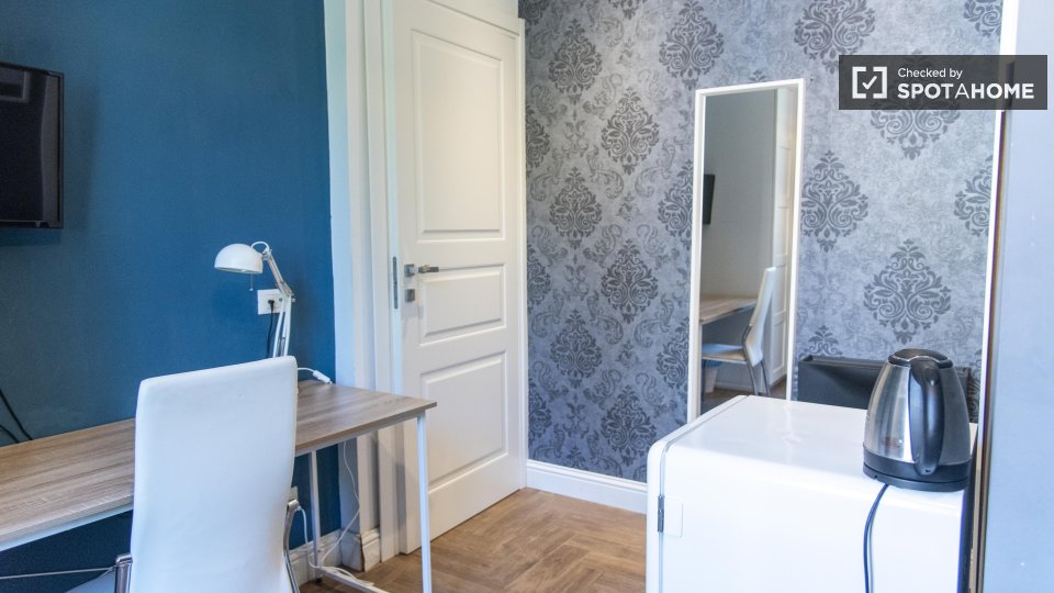 Double room Rome, 4 beds — photo 11