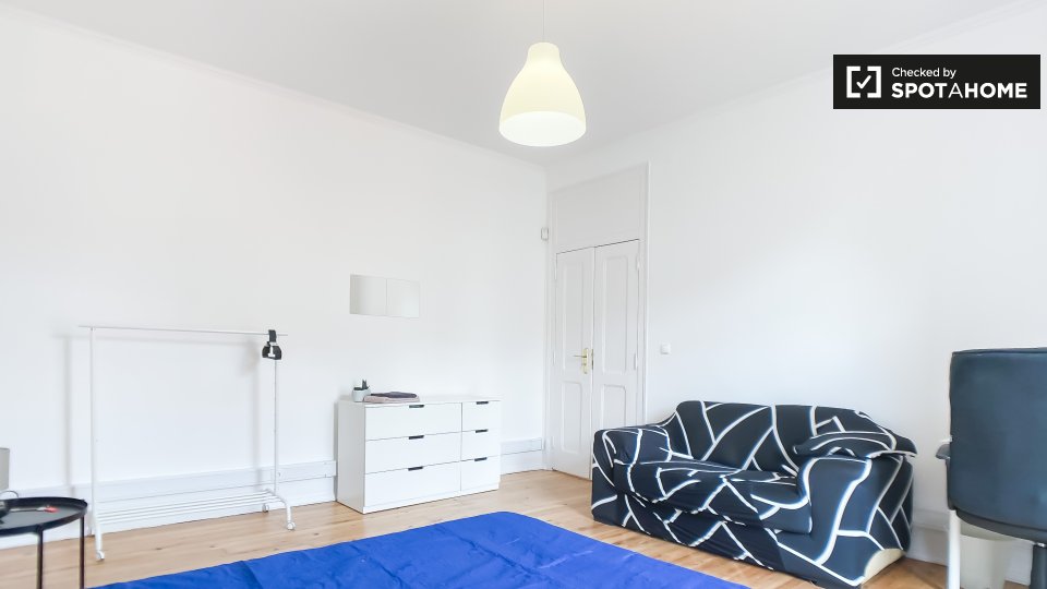 Double room Lisbon, 7 beds, 150m² — photo 3