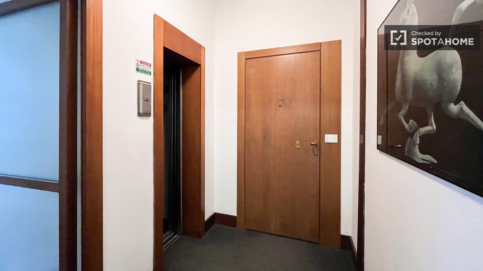 Apartment Milan, 1 bed, 65m² — photo 12