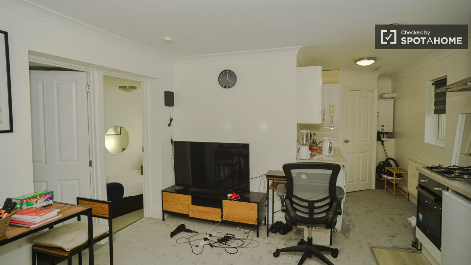 Apartment London, 2 beds — photo 5
