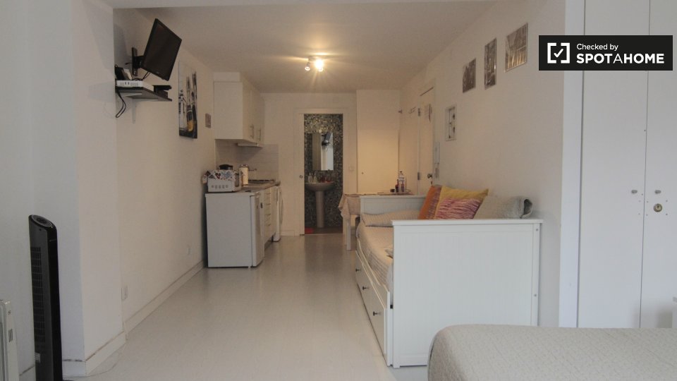 Apartment mono Lisbon, 45m² — photo 5